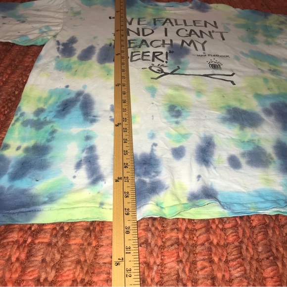 Vintage Tie Dye Fallen And Cant Reach My Beer Mrs. Fletcher T Shirt XL Oneita - Picture 5 of 5